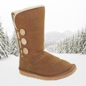 UGG Bailey Triple Button Chestnut Suede Sheepskin Lined Boot, Size 10